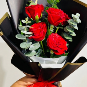 Elegant Rose Bouquet